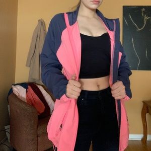 Columbia Windbreaker. SIZE M